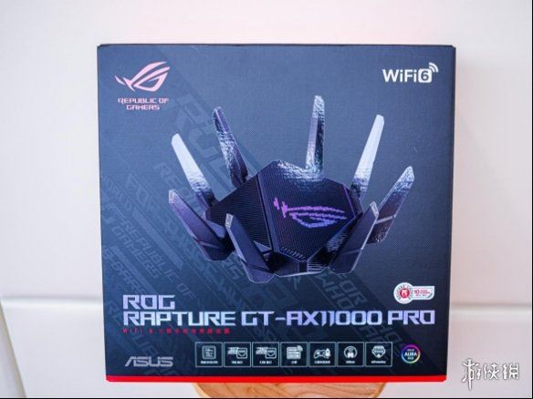 狂暴飙速！ROG GT-AX11000 Pro路由器专为电竞而生